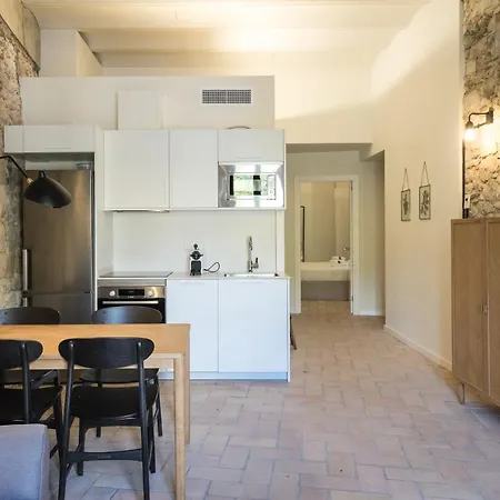 Flateli - Gironalife Apartment Girona
