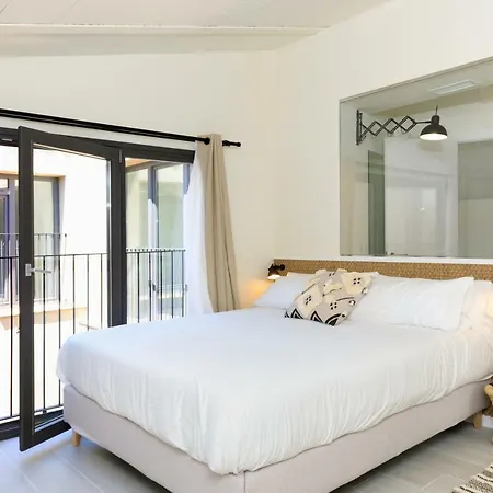 Flateli - Gironalife Apartment Girona