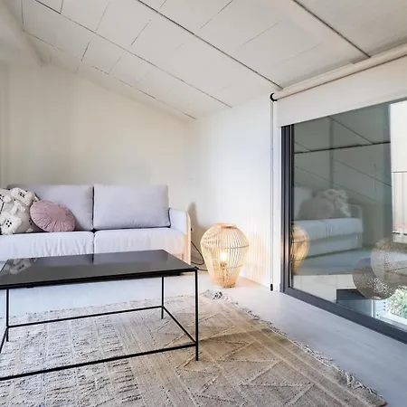 Flateli - Gironalife Apartment Girona