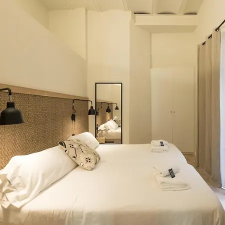 Flateli - Gironalife * Girona